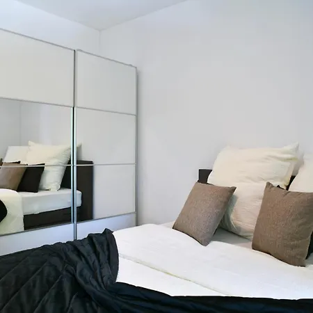 Apartment Im Gruenen, Zentral In Biberach *