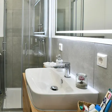 Διαμέρισμα Im Gruenen, Zentral In Biberach *